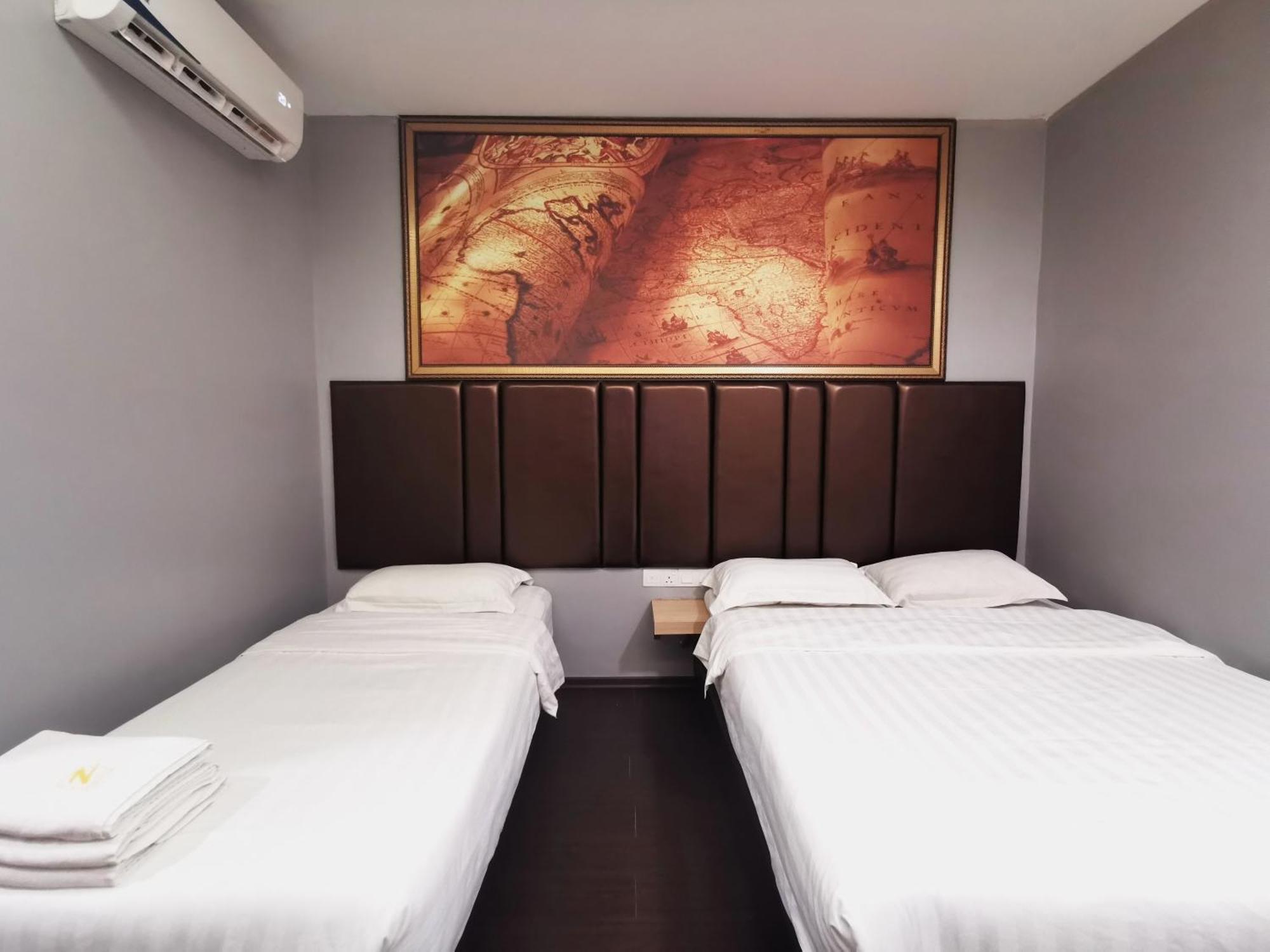 Zenz Hotel Kulai Buitenkant foto