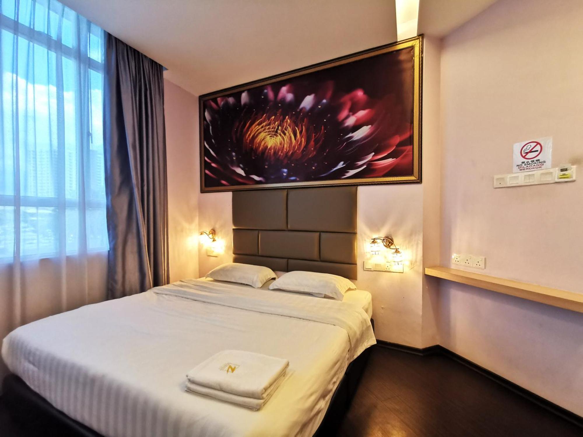Zenz Hotel Kulai Buitenkant foto
